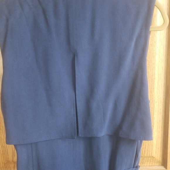 Halogen Sleeveless Trench - Picture 3 of 6